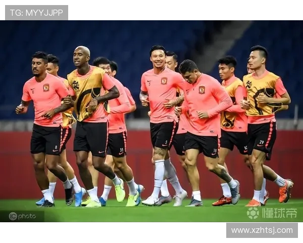 小蜘蛛赛前发布会被记者英文提问笑称听懂全场气氛轻松愉快 小蜘蛛赛前发布会被记者英文提问笑称听懂全场气氛轻松愉快